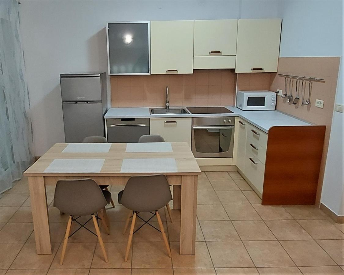 Apartments Aurora Near Beach เมดูลิน ภายนอก รูปภาพ